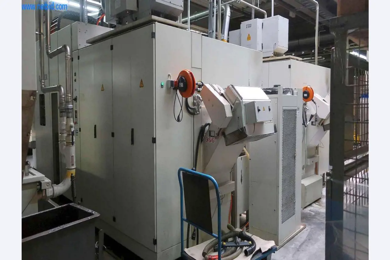 Sistemas de fundição injectada (alumínio) 1.100 - 1.350 t,
Processamento mecânico, fabrico de ferramentas
-6