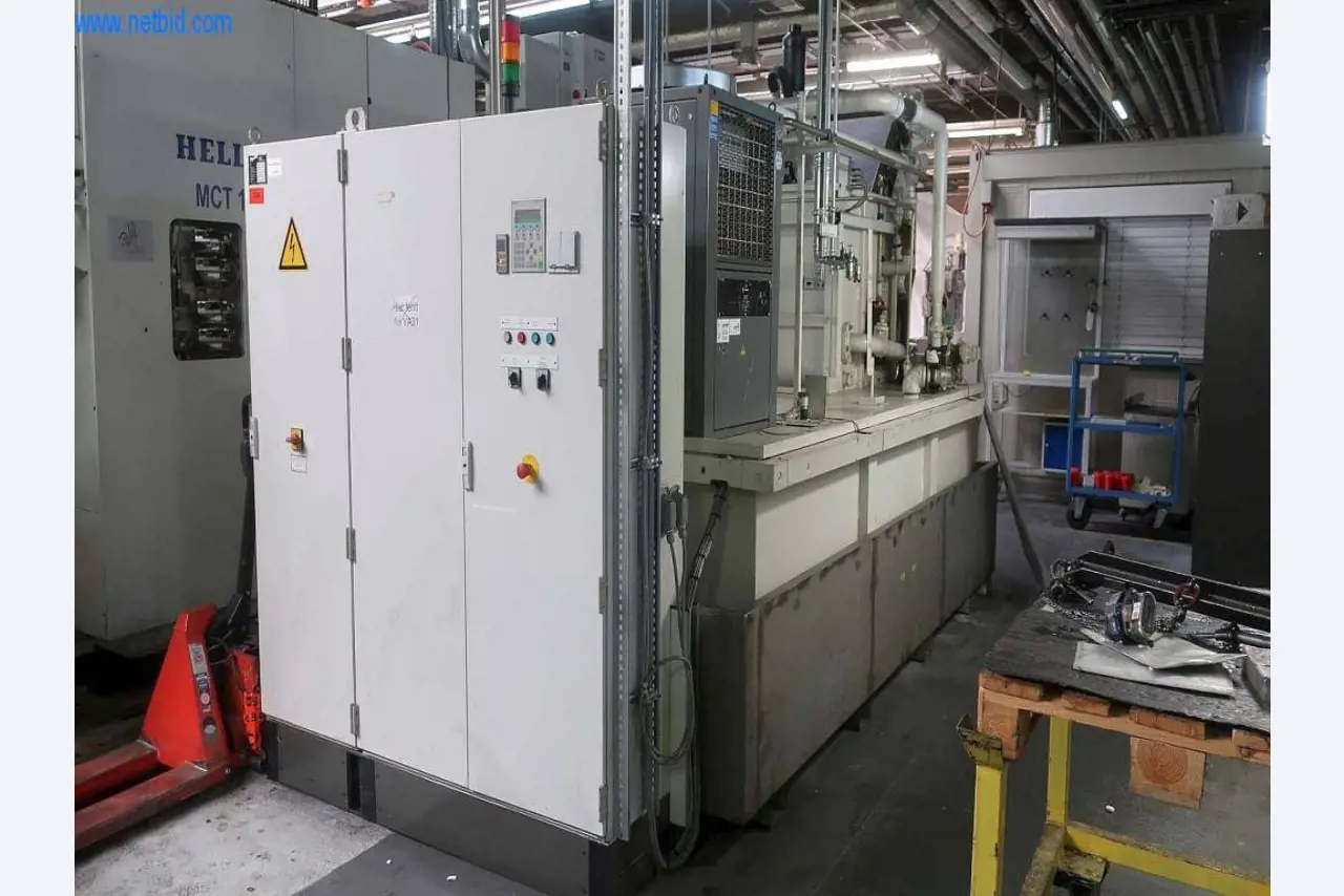 Sistemas de fundição injectada (alumínio) 1.100 - 1.350 t,
Processamento mecânico, fabrico de ferramentas
-1