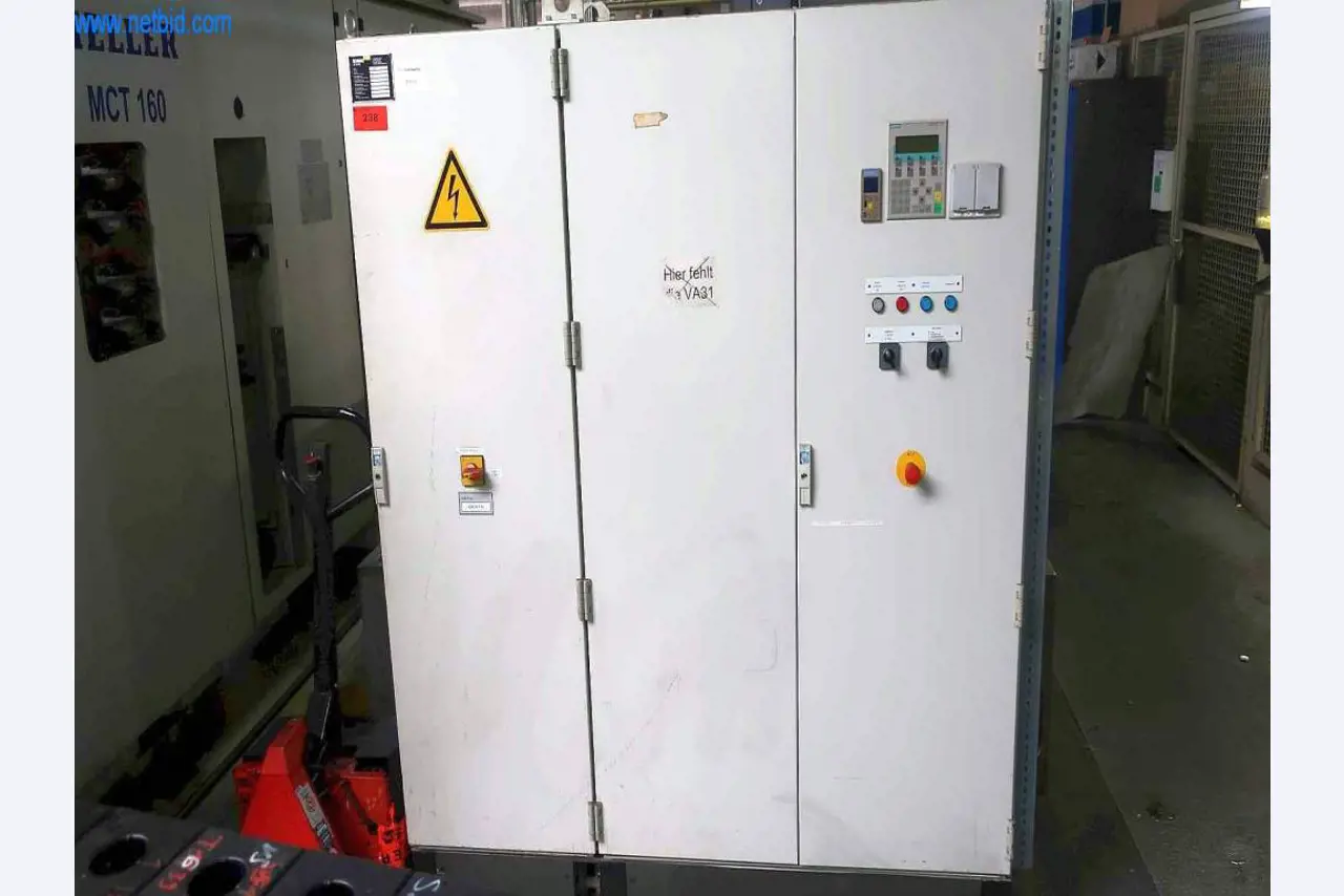 Sistemas de fundição injectada (alumínio) 1.100 - 1.350 t,
Processamento mecânico, fabrico de ferramentas
-6