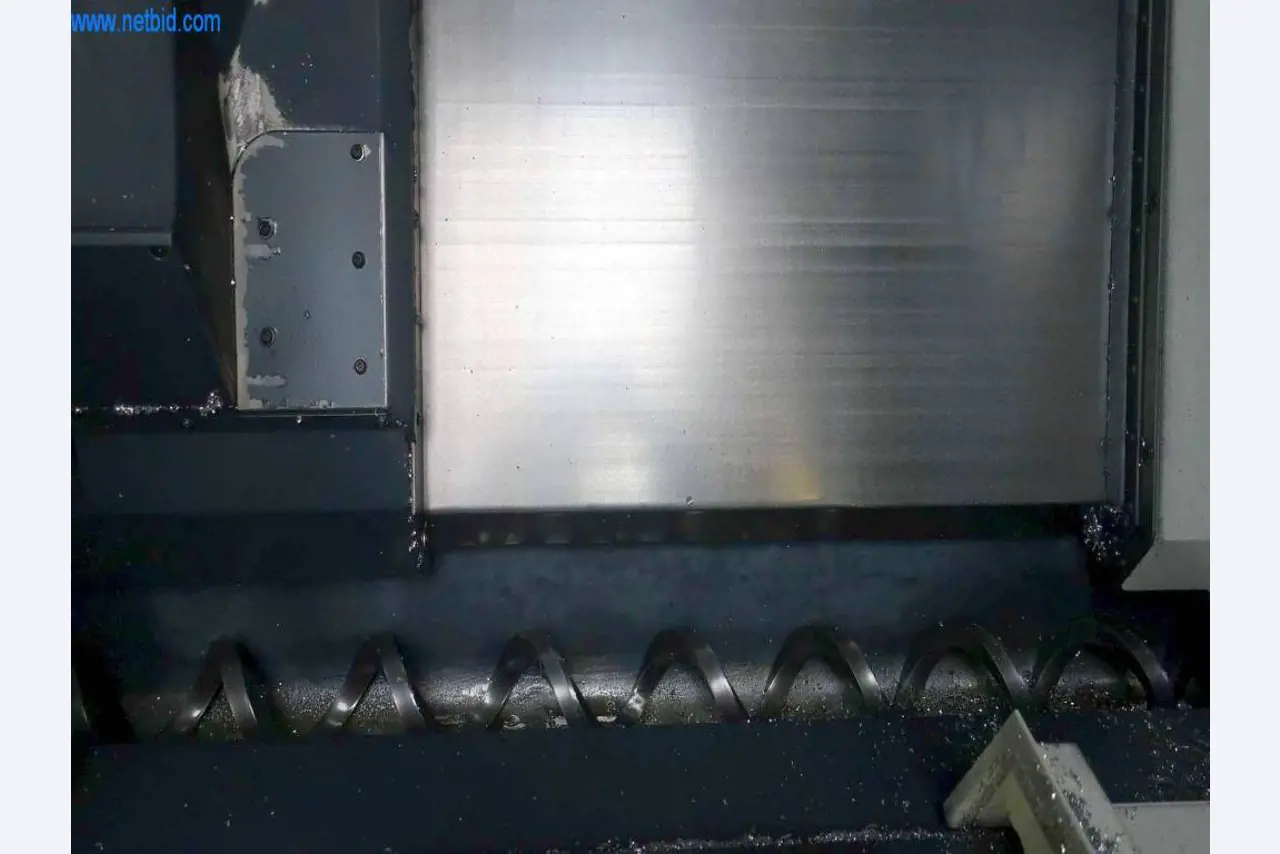 Sistemas de fundição injectada (alumínio) 1.100 - 1.350 t,
Processamento mecânico, fabrico de ferramentas
-7
