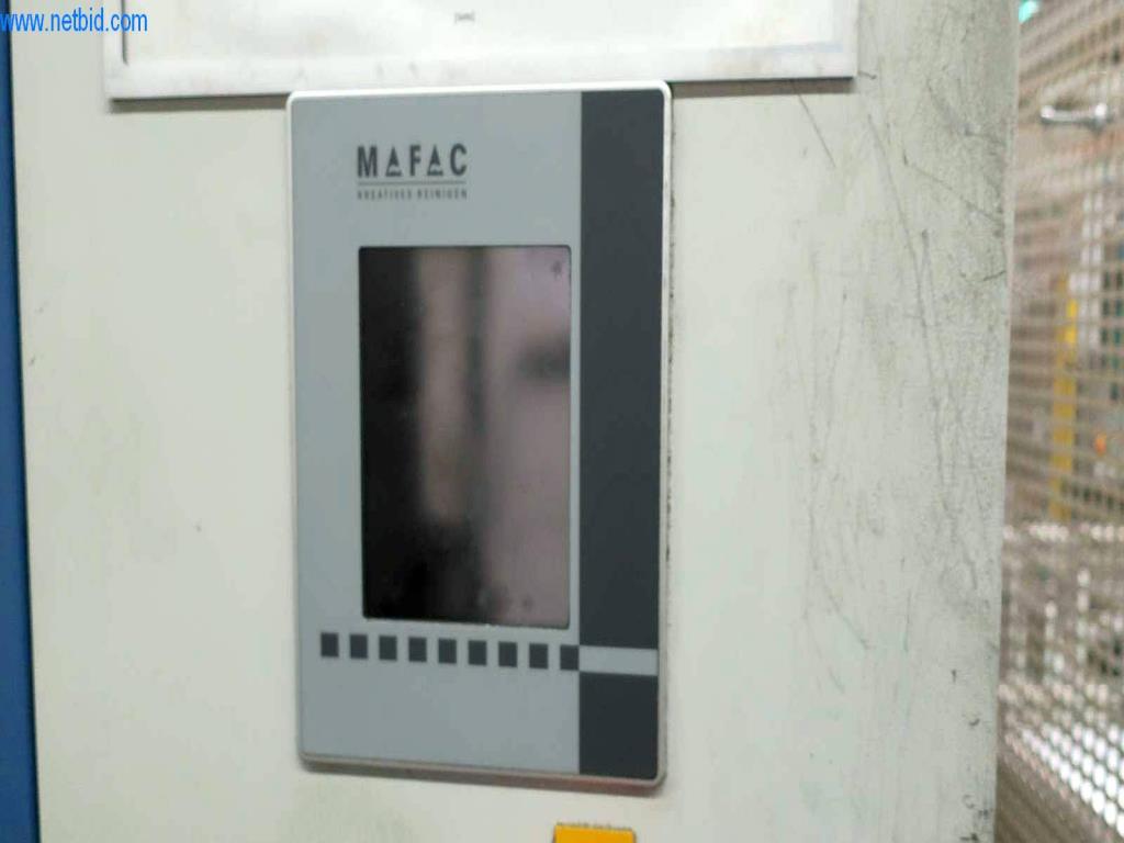 Systémy tlakového lití (hliník) 1 100 - 1 350 t,
Mechanické zpracování, výroba nástrojů
-3