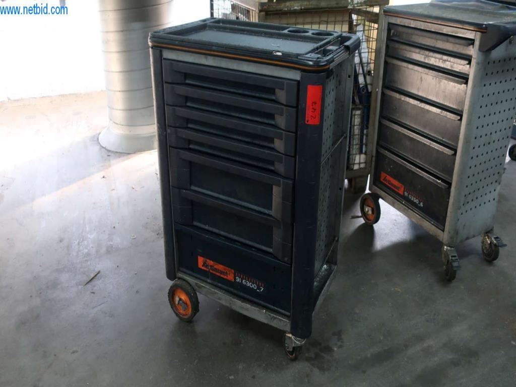 Systemy odlewania ciśnieniowego (aluminium) 1,100 - 1,350 t,
Obróbka mechaniczna, produkcja narzędzi
-1