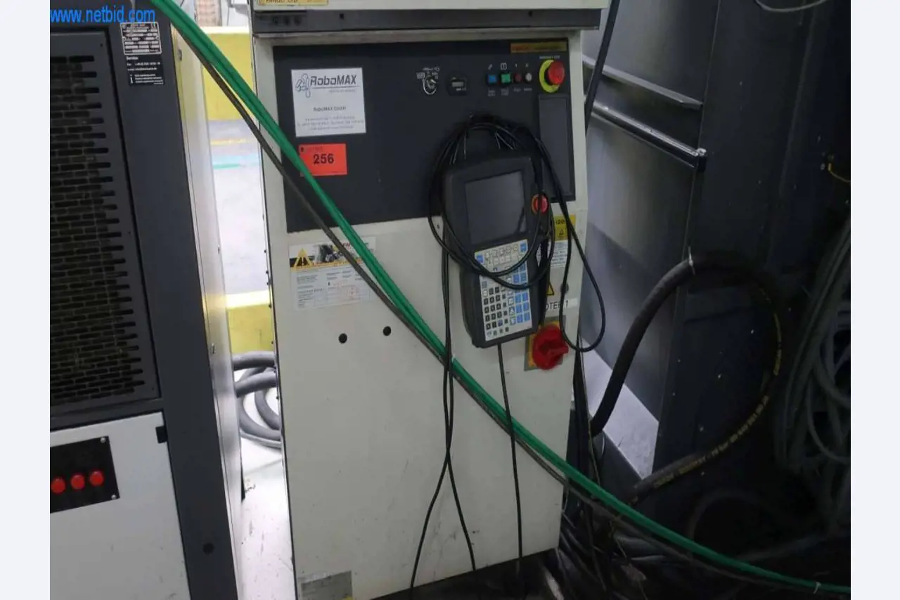 Sistemas de fundição injectada (alumínio) 1.100 - 1.350 t,
Processamento mecânico, fabrico de ferramentas
-12