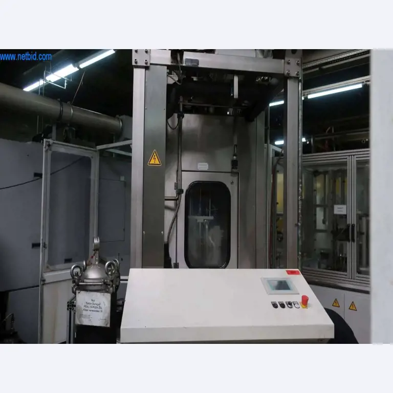 Sistemas de fundição injectada (alumínio) 1.100 - 1.350 t,
Processamento mecânico, fabrico de ferramentas
-15