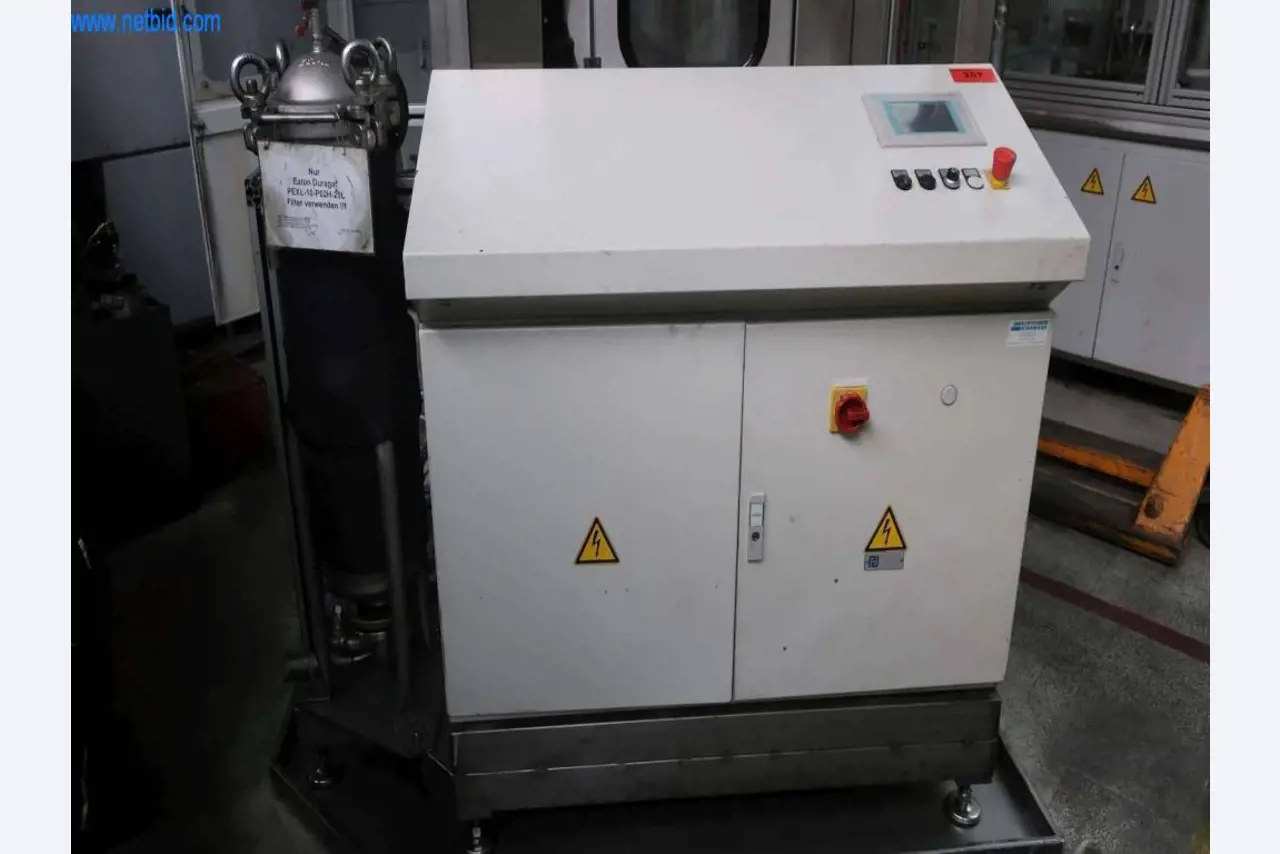 Sistemas de fundição injectada (alumínio) 1.100 - 1.350 t,
Processamento mecânico, fabrico de ferramentas
-17