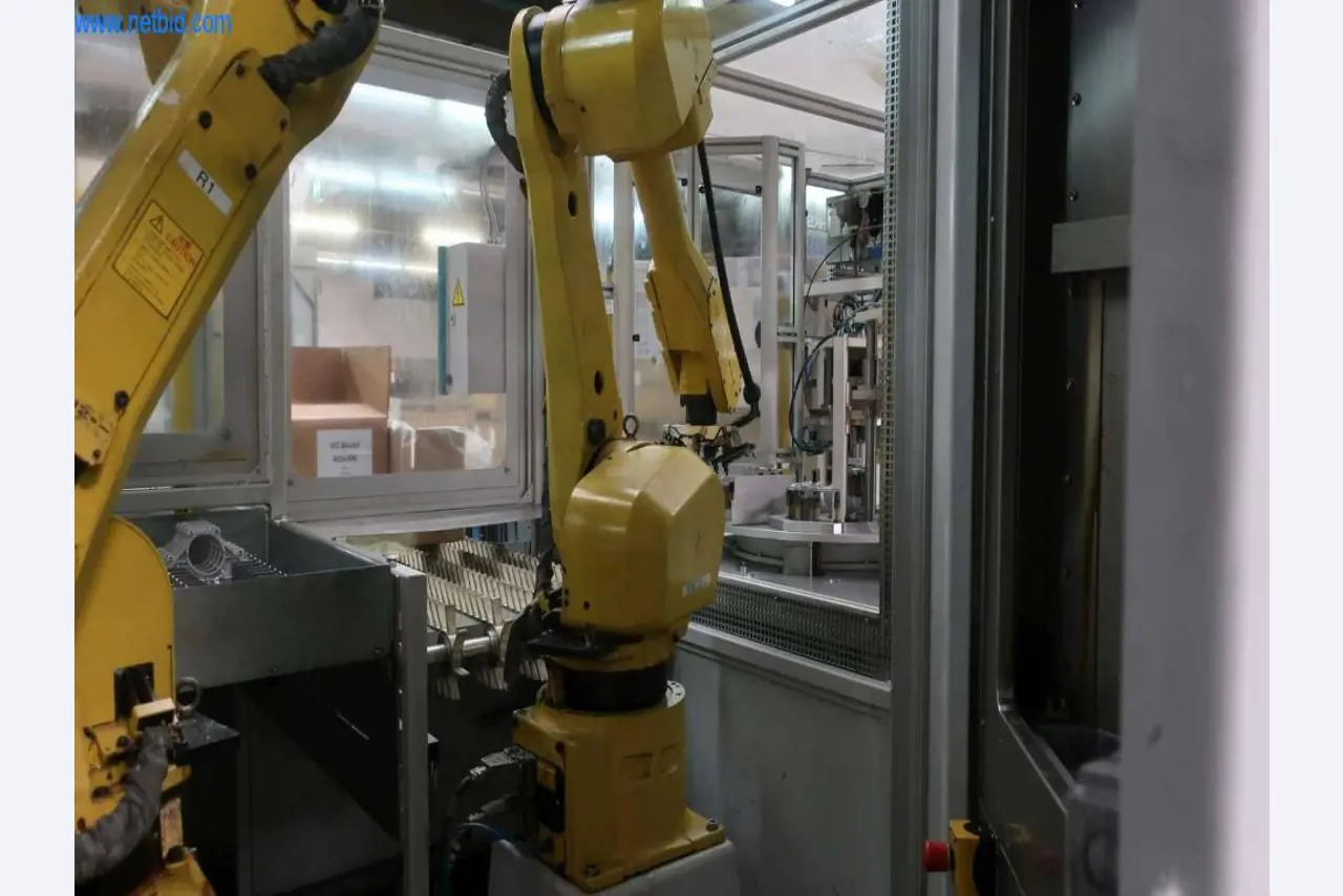 Sistemas de fundição injectada (alumínio) 1.100 - 1.350 t,
Processamento mecânico, fabrico de ferramentas
-18