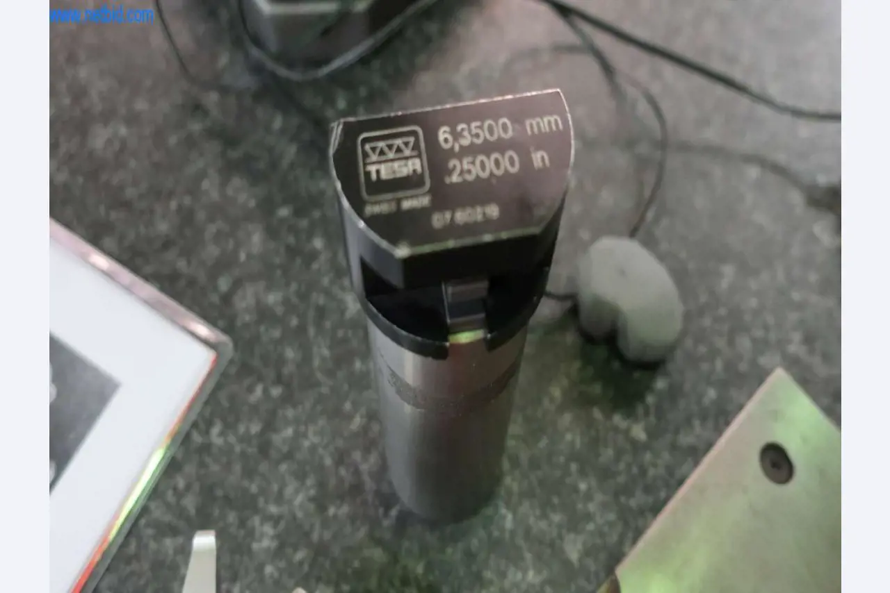 Sistemas de fundição injectada (alumínio) 1.100 - 1.350 t,
Processamento mecânico, fabrico de ferramentas
-4