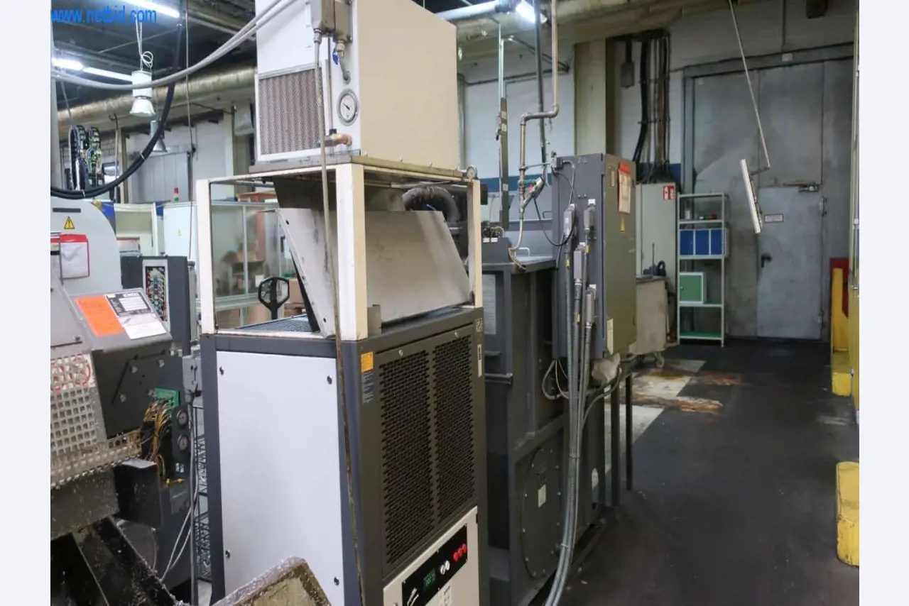 Sistemas de fundição injectada (alumínio) 1.100 - 1.350 t,
Processamento mecânico, fabrico de ferramentas
-17