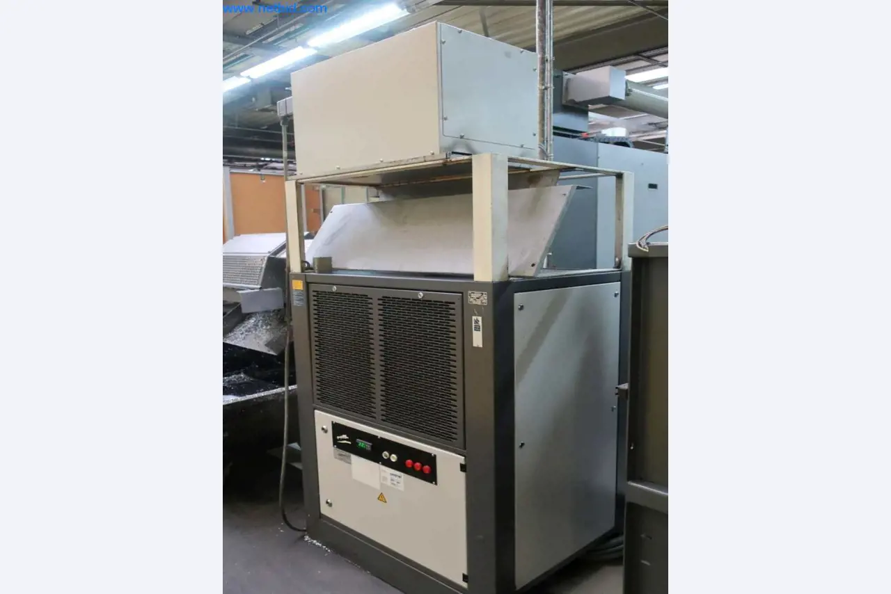 Sistemas de fundição injectada (alumínio) 1.100 - 1.350 t,
Processamento mecânico, fabrico de ferramentas
-4