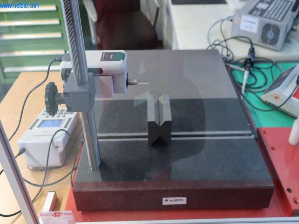 Systémy tlakového lití (hliník) 1 100 - 1 350 t,
Mechanické zpracování, výroba nástrojů
-4