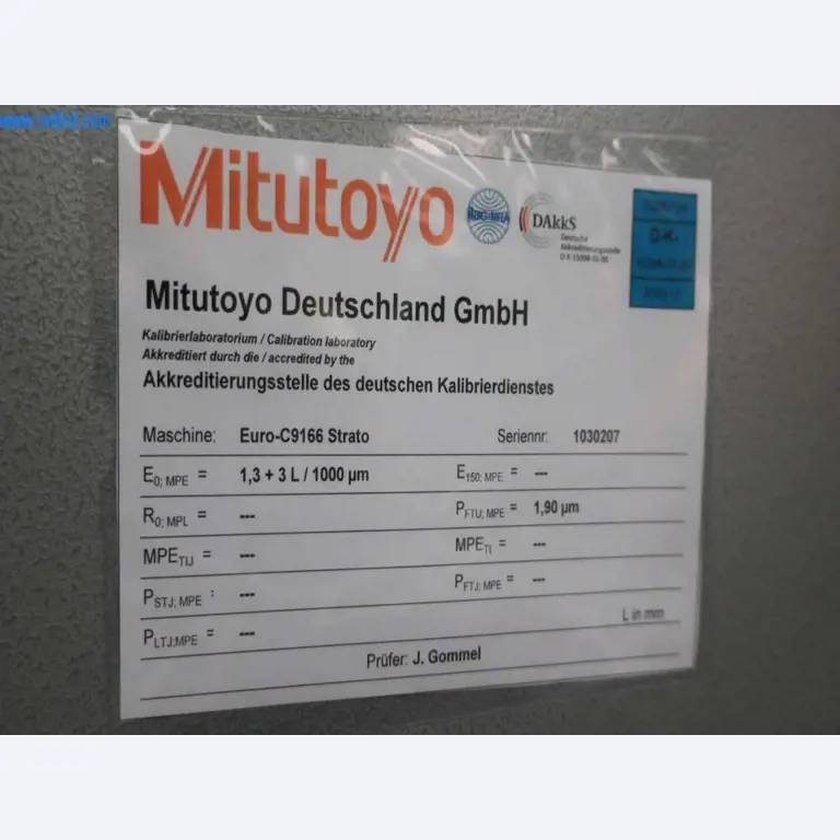 Systemy odlewania ciśnieniowego (aluminium) 1,100 - 1,350 t,
Obróbka mechaniczna, produkcja narzędzi
-8