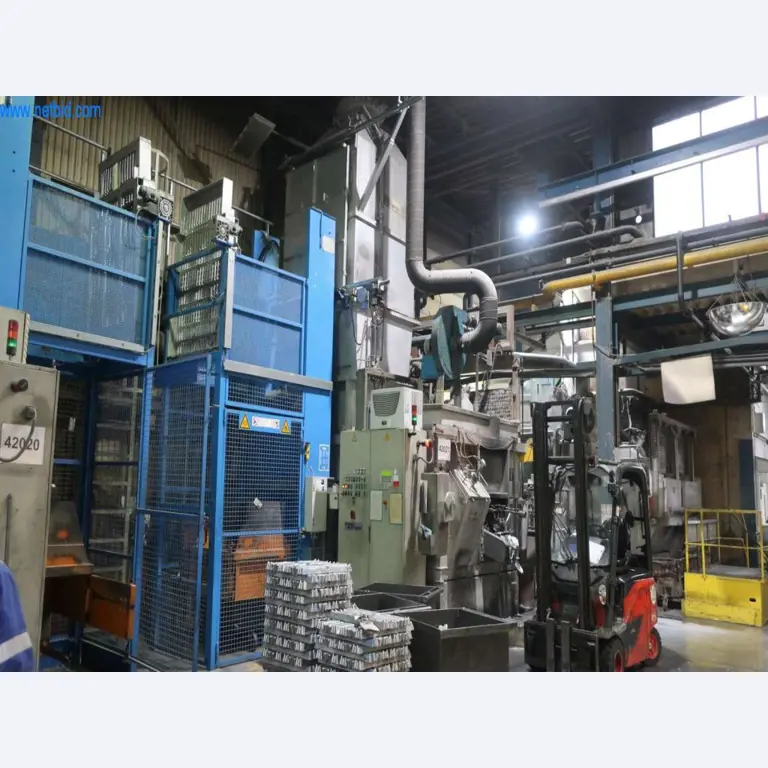 Sistemas de fundição injectada (alumínio) 1.100 - 1.350 t,
Processamento mecânico, fabrico de ferramentas
-1