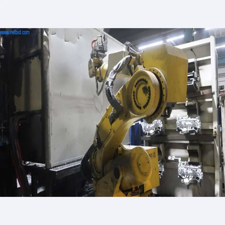 Sistemas de fundição injectada (alumínio) 1.100 - 1.350 t,
Processamento mecânico, fabrico de ferramentas
-12