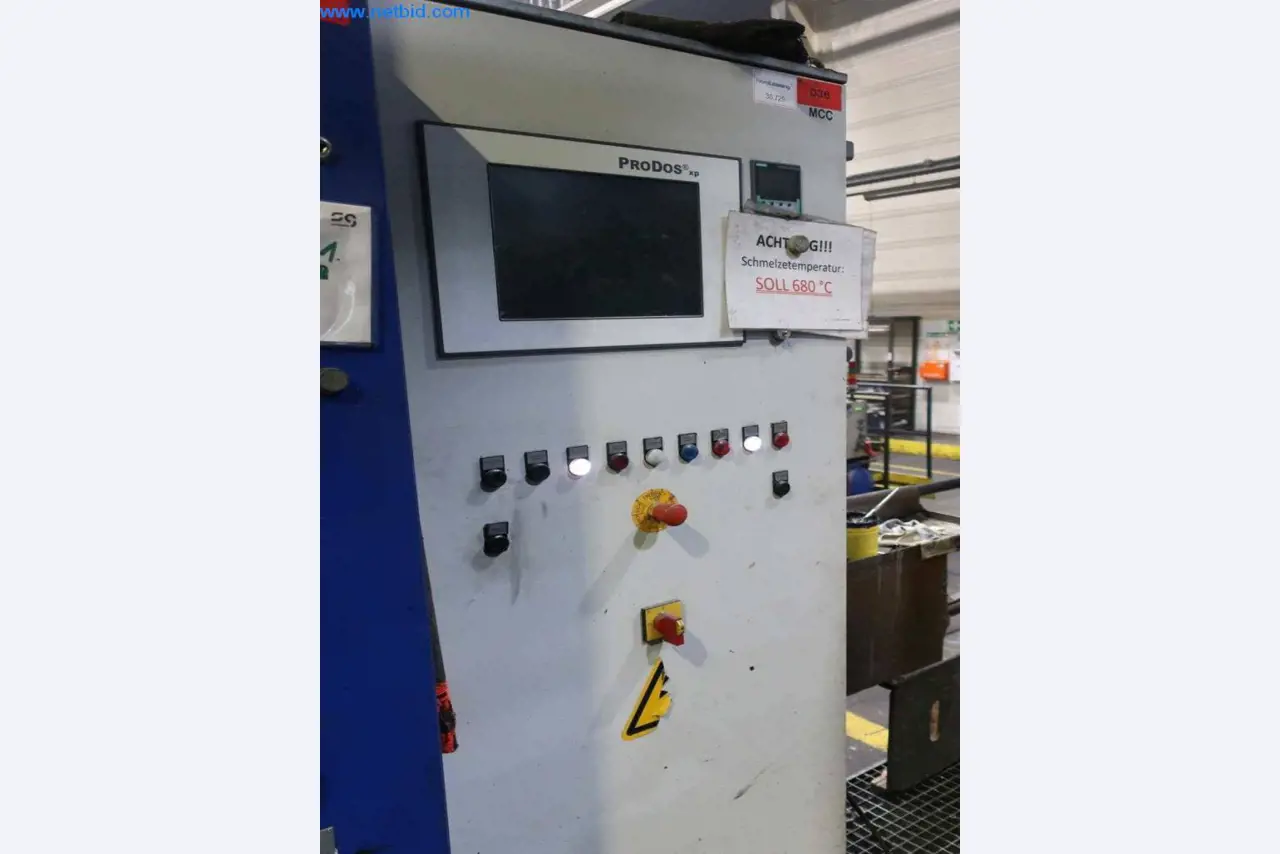Sistemas de fundição injectada (alumínio) 1.100 - 1.350 t,
Processamento mecânico, fabrico de ferramentas
-5