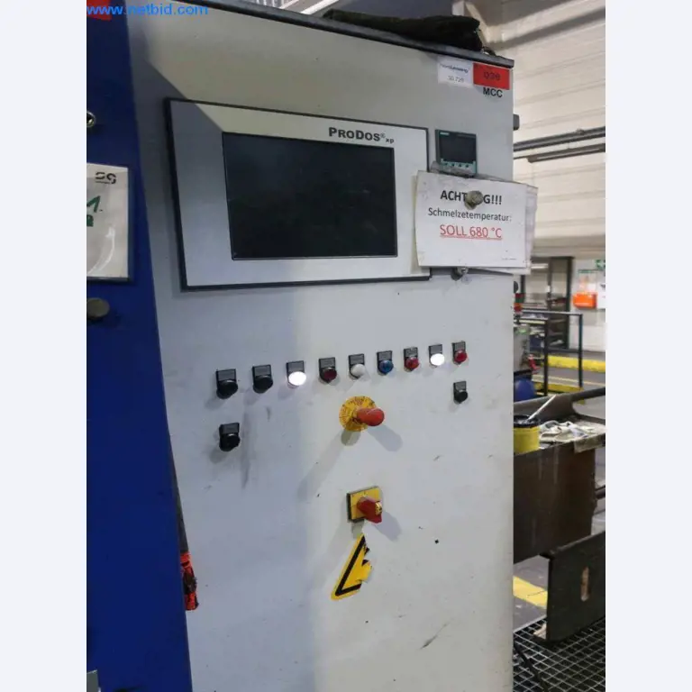 Sistemas de fundição injectada (alumínio) 1.100 - 1.350 t,
Processamento mecânico, fabrico de ferramentas
-5