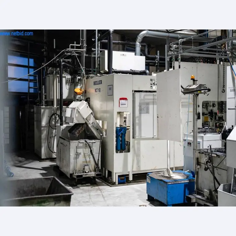 Sistemas de fundição injectada (alumínio) 1.100 - 1.350 t,
Processamento mecânico, fabrico de ferramentas
-1