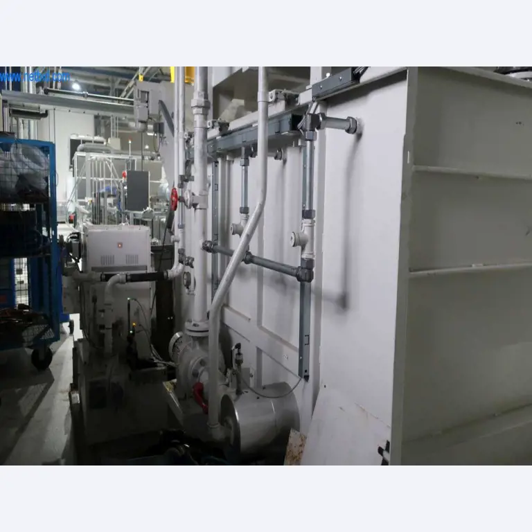 Sistemas de fundição injectada (alumínio) 1.100 - 1.350 t,
Processamento mecânico, fabrico de ferramentas
-4