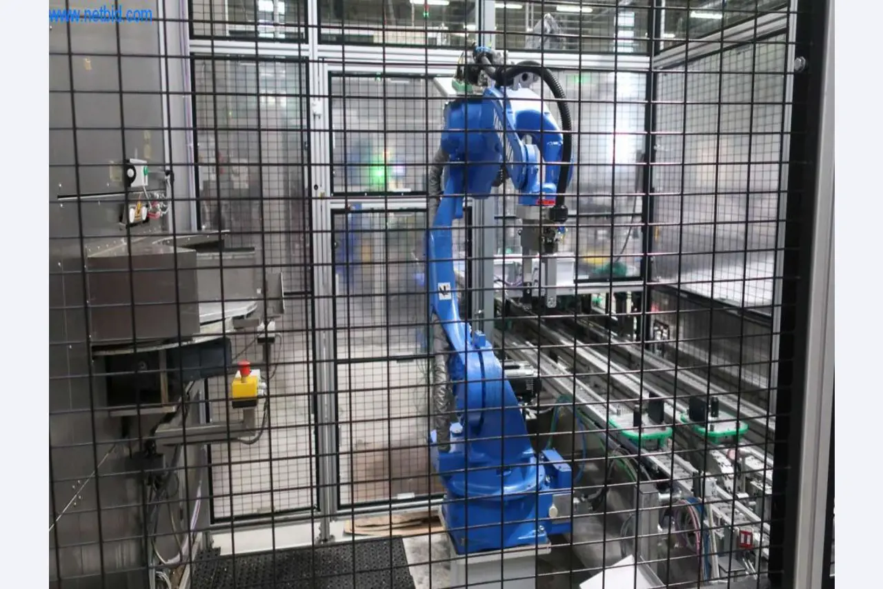 Sistemas de fundição injectada (alumínio) 1.100 - 1.350 t,
Processamento mecânico, fabrico de ferramentas
-3