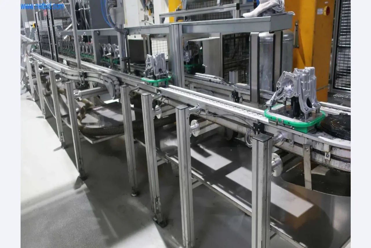Sistemas de fundição injectada (alumínio) 1.100 - 1.350 t,
Processamento mecânico, fabrico de ferramentas
-6