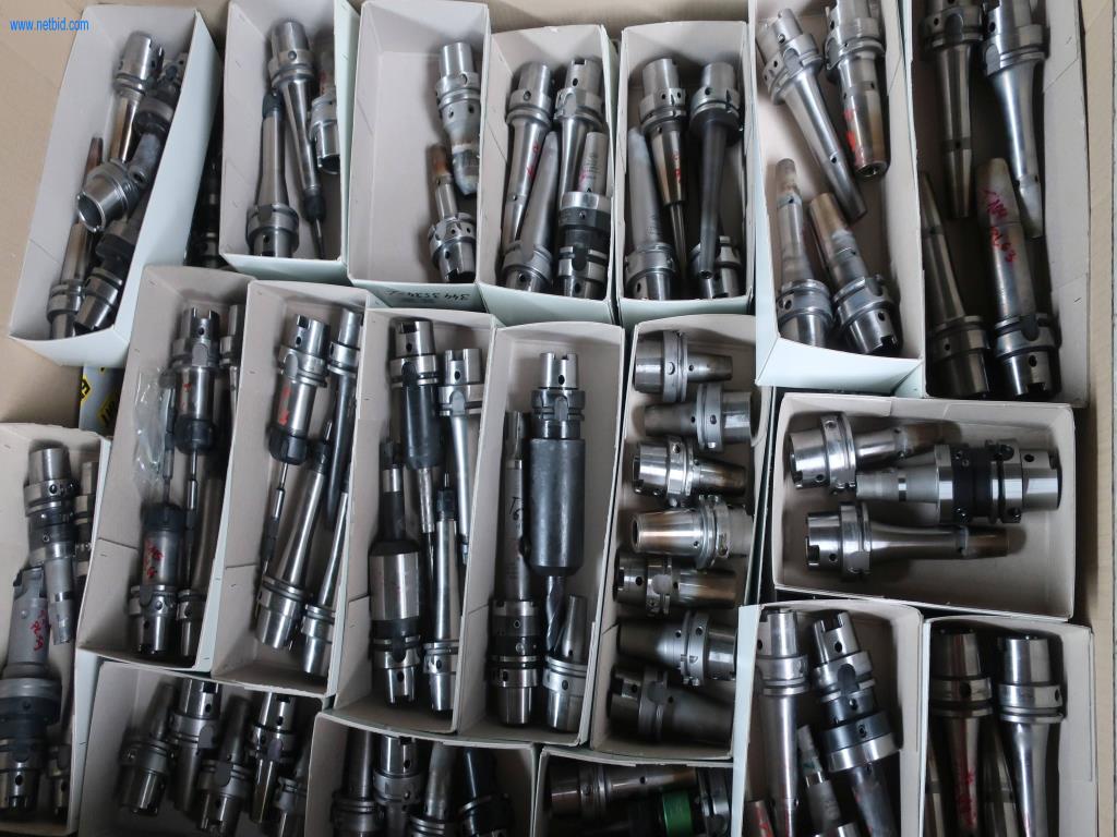 Systémy tlakového lití (hliník) 1 100 - 1 350 t,
Mechanické zpracování, výroba nástrojů
-1