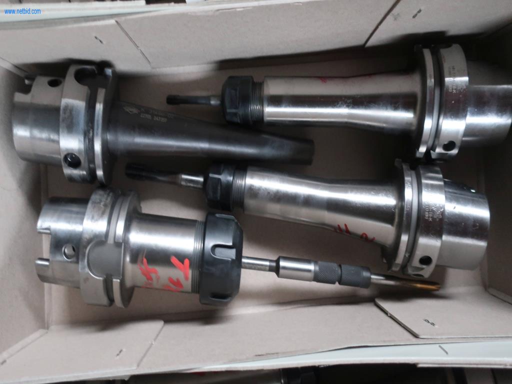 Systémy tlakového lití (hliník) 1 100 - 1 350 t,
Mechanické zpracování, výroba nástrojů
-2