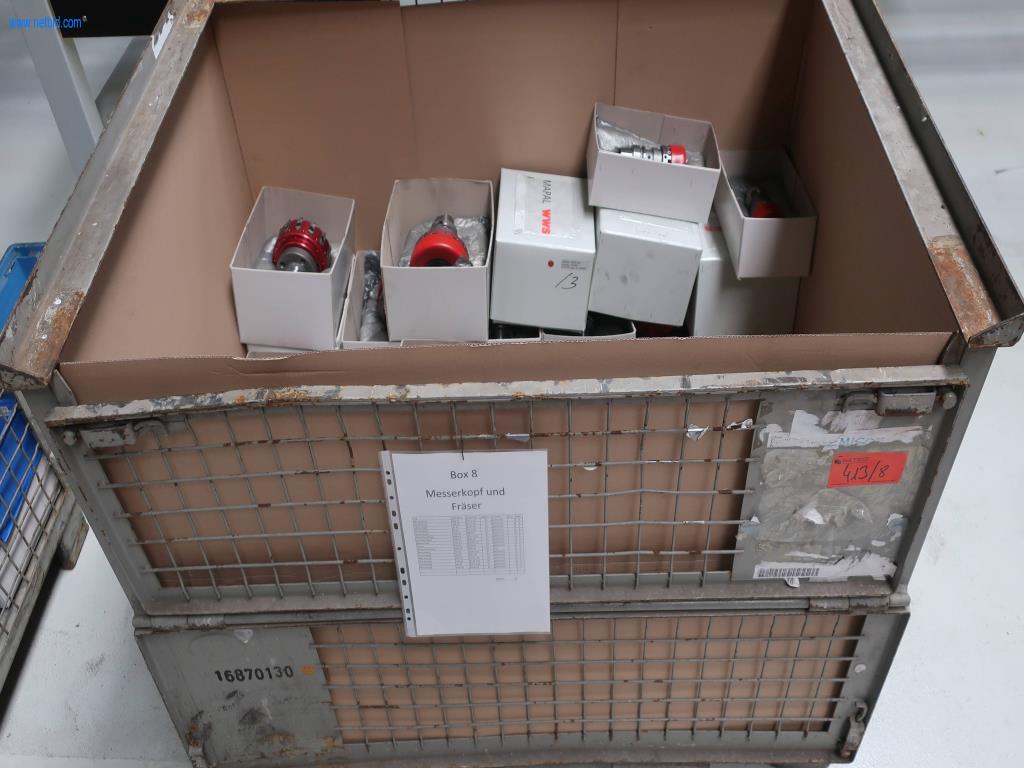 Systémy tlakového lití (hliník) 1 100 - 1 350 t,
Mechanické zpracování, výroba nástrojů
-2