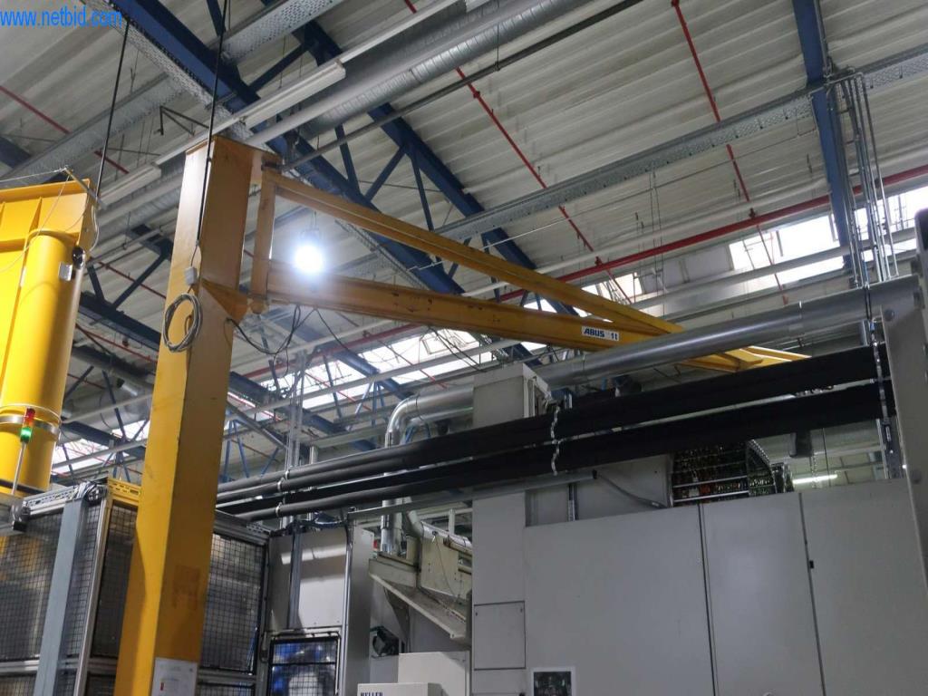 Systémy tlakového lití (hliník) 1 100 - 1 350 t,
Mechanické zpracování, výroba nástrojů
-1