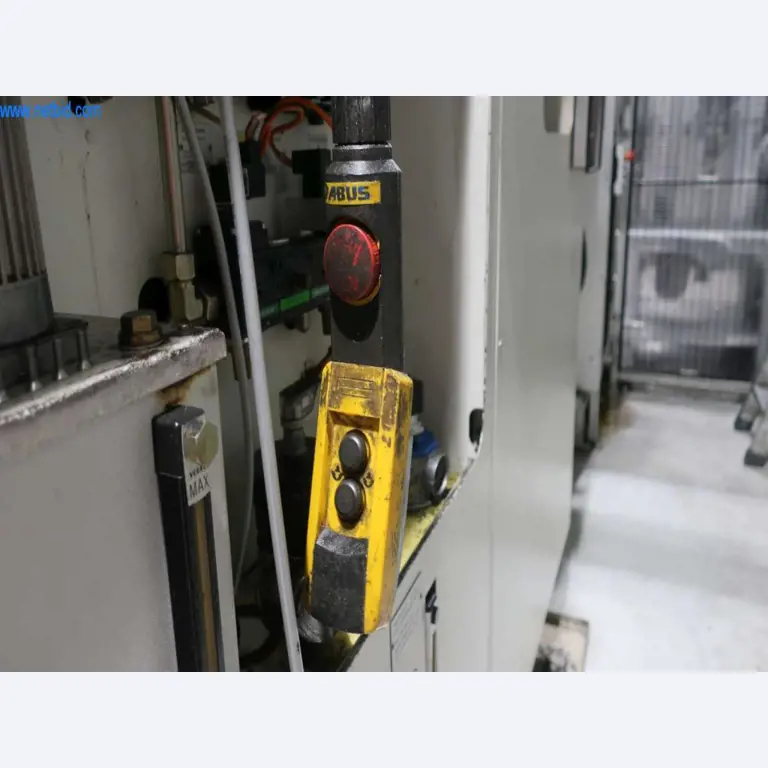 Sistemas de fundição injectada (alumínio) 1.100 - 1.350 t,
Processamento mecânico, fabrico de ferramentas
-3