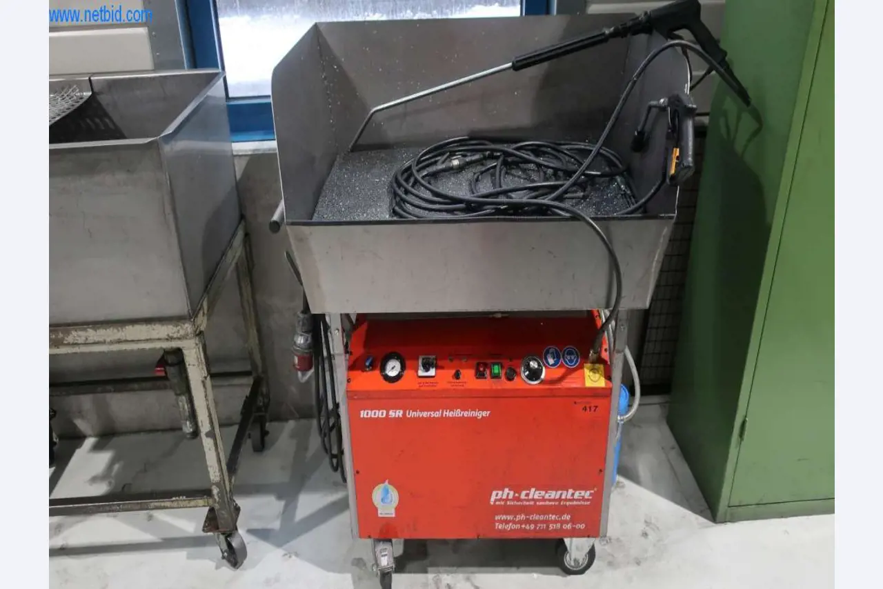 Sistemas de fundição injectada (alumínio) 1.100 - 1.350 t,
Processamento mecânico, fabrico de ferramentas
-2
