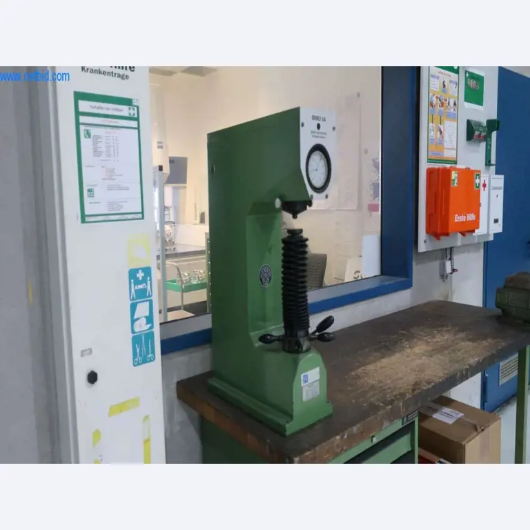 Sistemas de fundição injectada (alumínio) 1.100 - 1.350 t,
Processamento mecânico, fabrico de ferramentas
-3