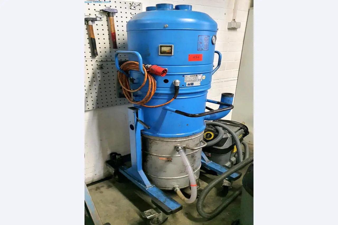 Sistemas de fundição injectada (alumínio) 1.100 - 1.350 t,
Processamento mecânico, fabrico de ferramentas
-3