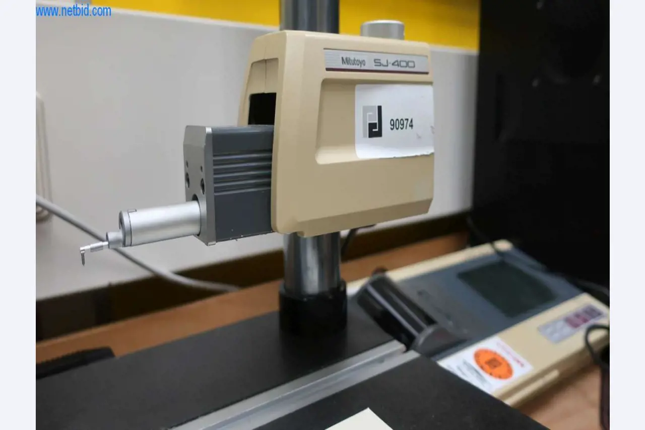 Sistemas de fundição injectada (alumínio) 1.100 - 1.350 t,
Processamento mecânico, fabrico de ferramentas
-2