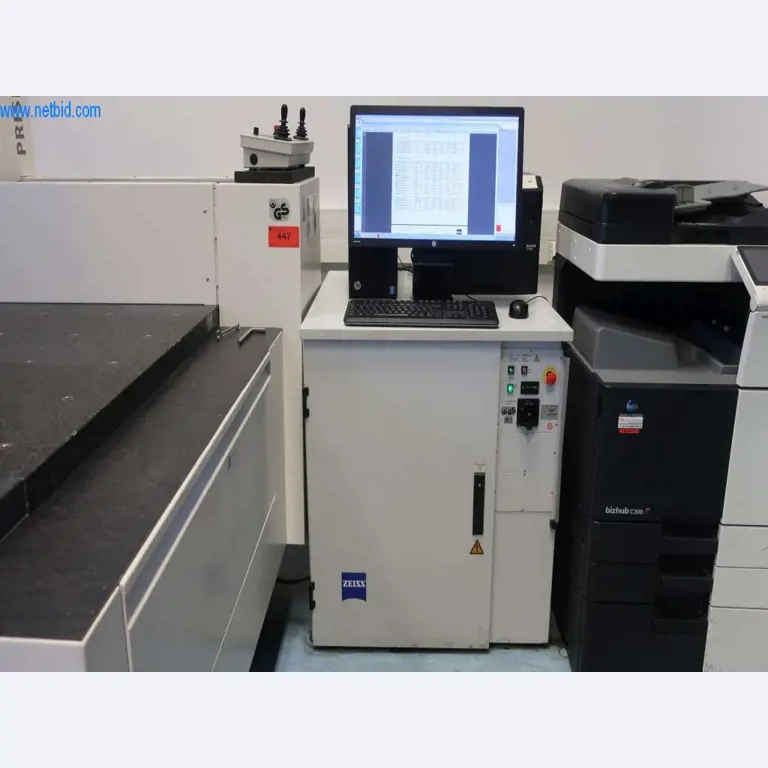 Sistemas de fundição injectada (alumínio) 1.100 - 1.350 t,
Processamento mecânico, fabrico de ferramentas
-6