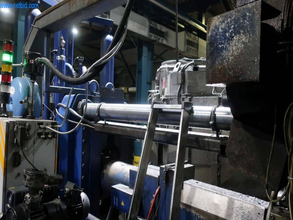 Systémy tlakového lití (hliník) 1 100 - 1 350 t,
Mechanické zpracování, výroba nástrojů
-29