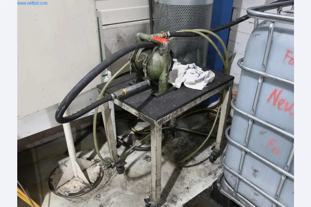 Installations de coulée sous pression (Al) 1.100 - 1.350 t,
Usinage mécanique, fabrication d'outils
-1