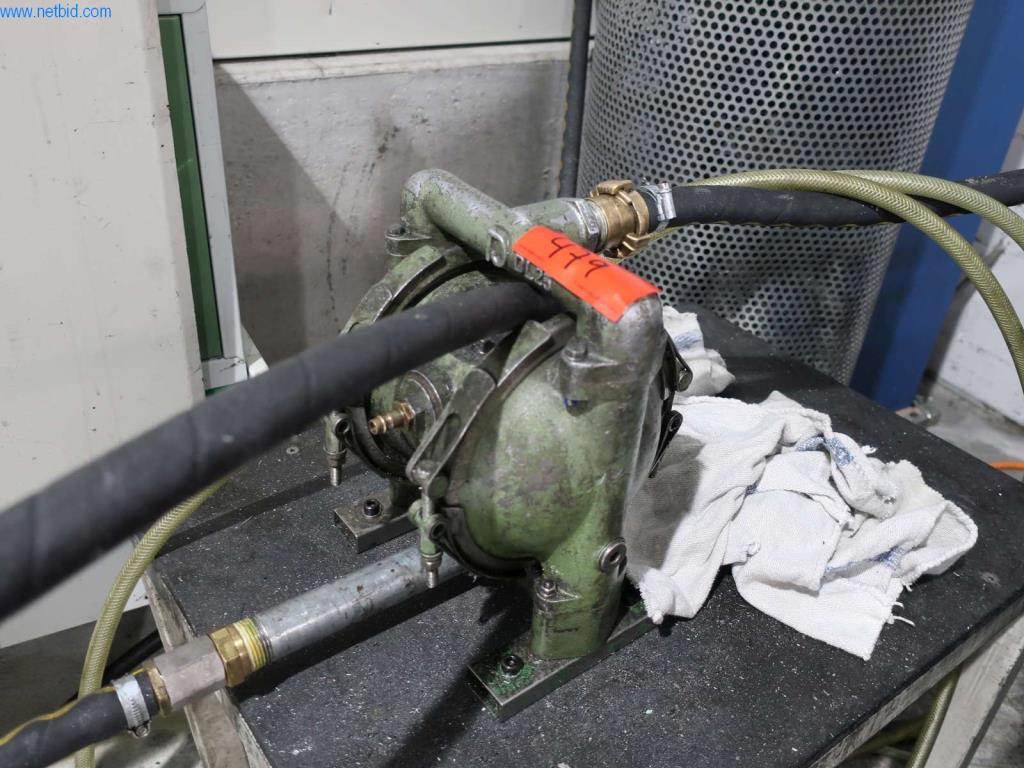 Installations de coulée sous pression (Al) 1.100 - 1.350 t,
Usinage mécanique, fabrication d'outils
-2