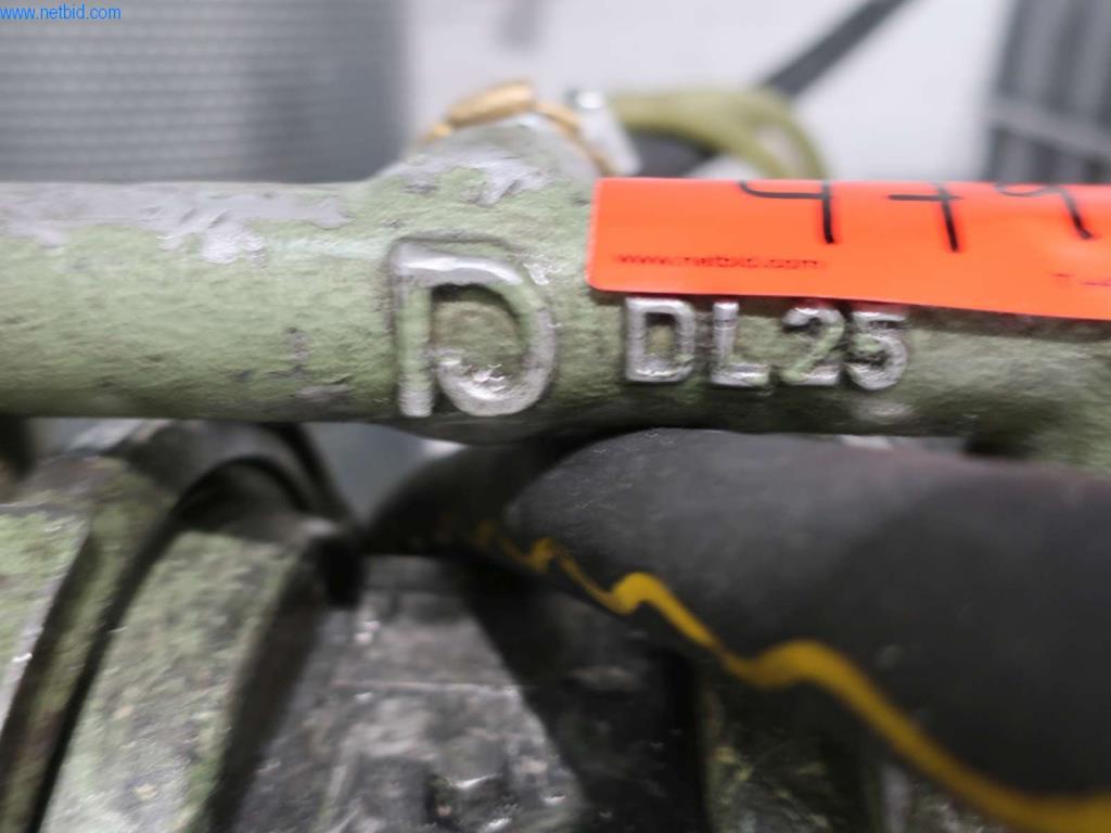 Installations de coulée sous pression (Al) 1.100 - 1.350 t,
Usinage mécanique, fabrication d'outils
-3