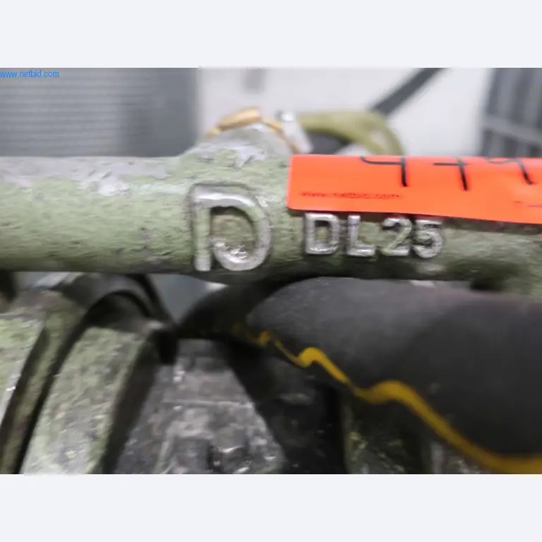 Installations de coulée sous pression (Al) 1.100 - 1.350 t,
Usinage mécanique, fabrication d'outils
-3