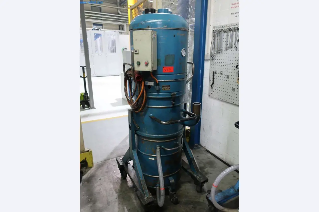 Sistemas de fundição injectada (alumínio) 1.100 - 1.350 t,
Processamento mecânico, fabrico de ferramentas
-1