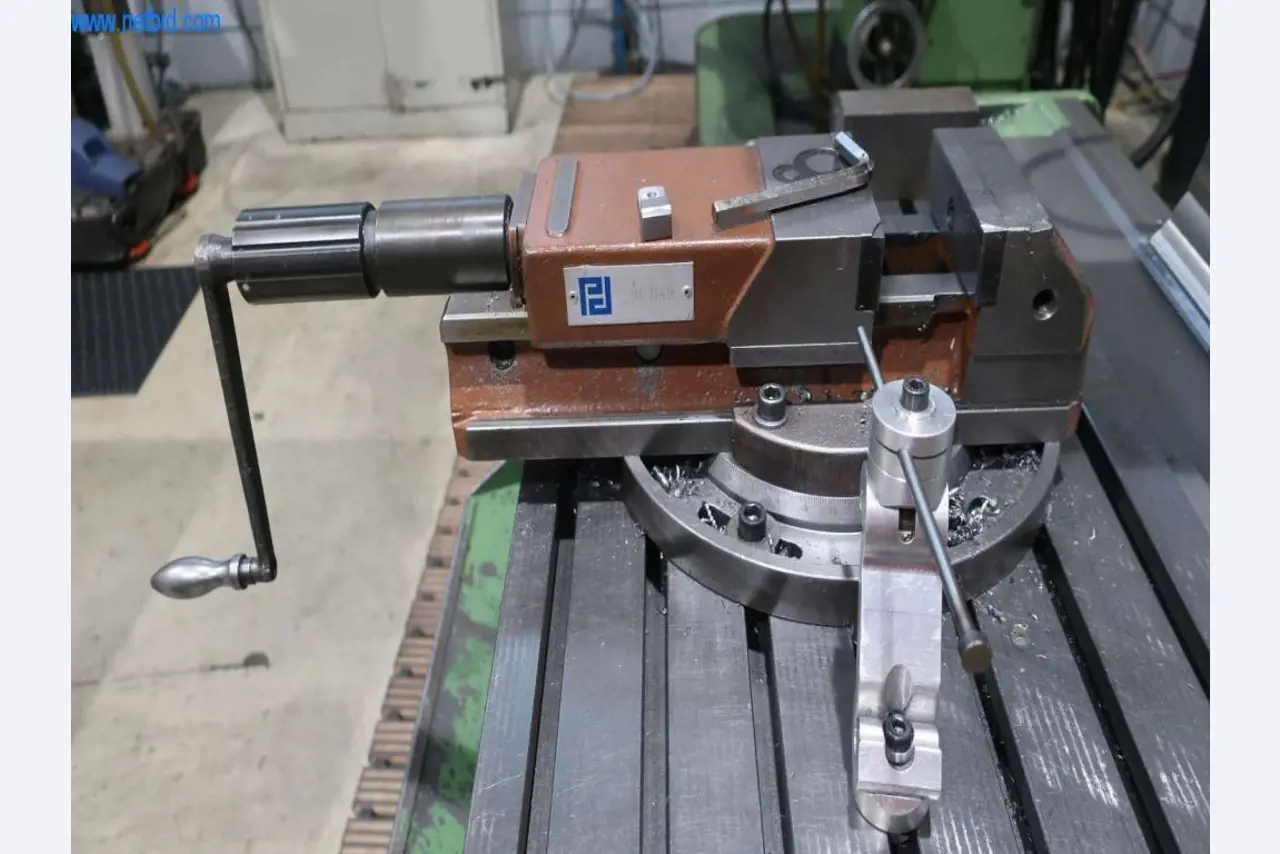 Sistemas de fundición a presión (aluminio) 1.100 - 1.350 t,
Procesamiento mecánico, fabricación de herramientas
-4