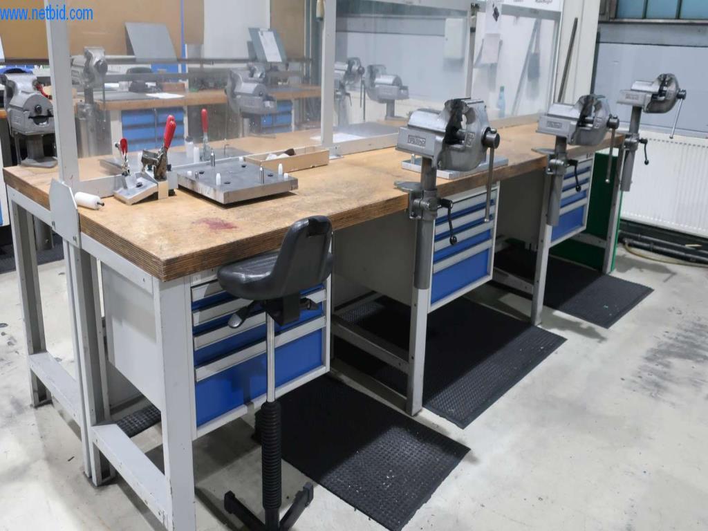 Systémy tlakového lití (hliník) 1 100 - 1 350 t,
Mechanické zpracování, výroba nástrojů
-2