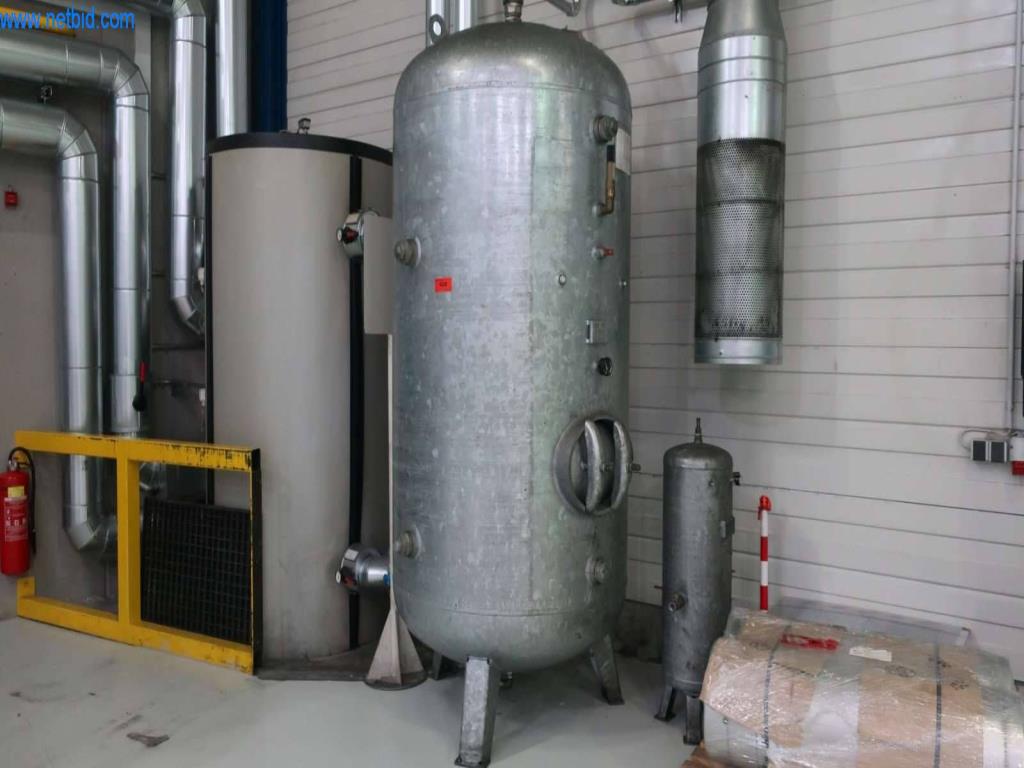 Systémy tlakového lití (hliník) 1 100 - 1 350 t,
Mechanické zpracování, výroba nástrojů
-2