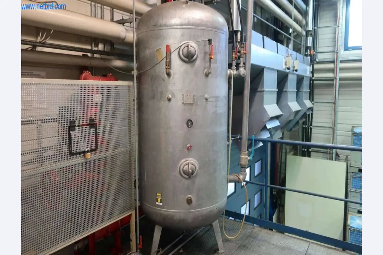 Sistemas de fundição injectada (alumínio) 1.100 - 1.350 t,
Processamento mecânico, fabrico de ferramentas
-7