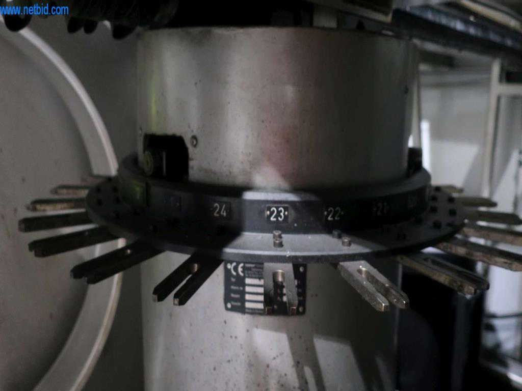 Systémy tlakového lití (hliník) 1 100 - 1 350 t,
Mechanické zpracování, výroba nástrojů
-5