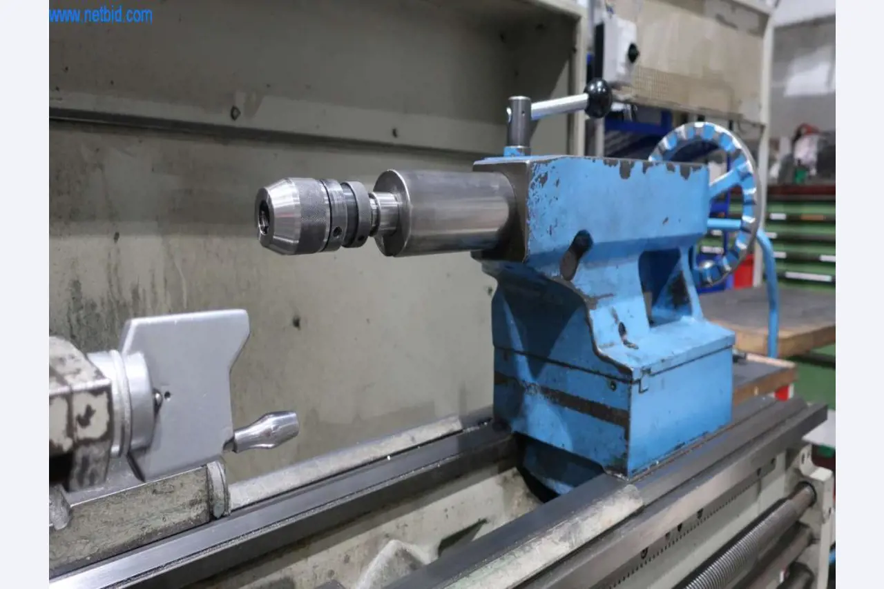 Sistemas de fundição injectada (alumínio) 1.100 - 1.350 t,
Processamento mecânico, fabrico de ferramentas
-3