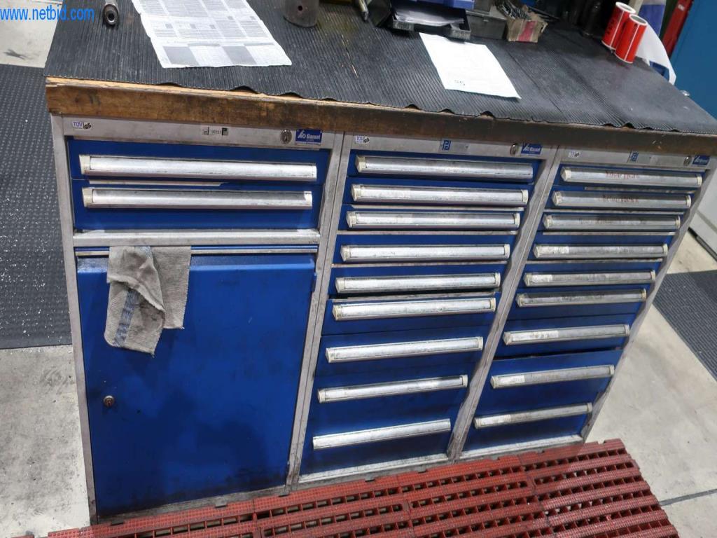 Systémy tlakového lití (hliník) 1 100 - 1 350 t,
Mechanické zpracování, výroba nástrojů
-6