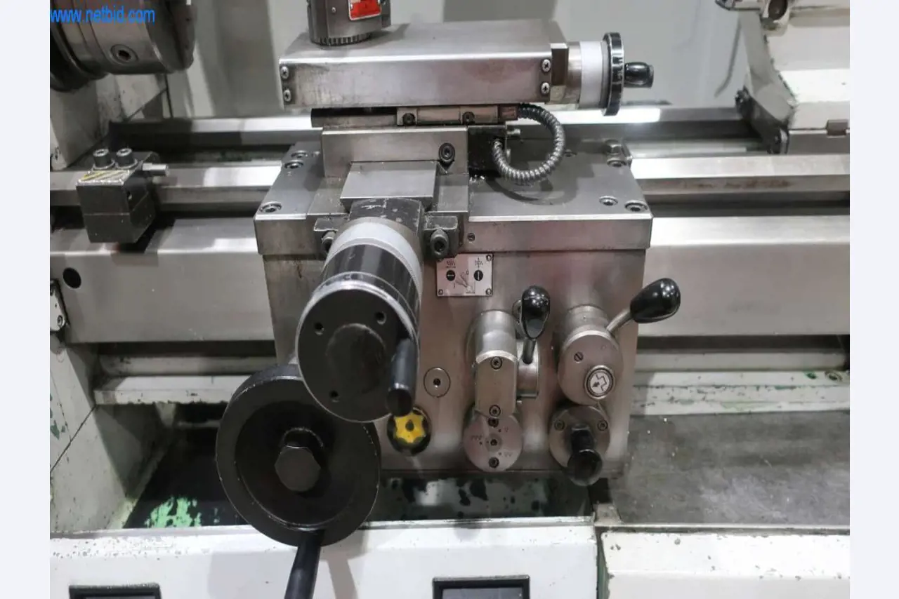 Sistemas de fundição injectada (alumínio) 1.100 - 1.350 t,
Processamento mecânico, fabrico de ferramentas
-5