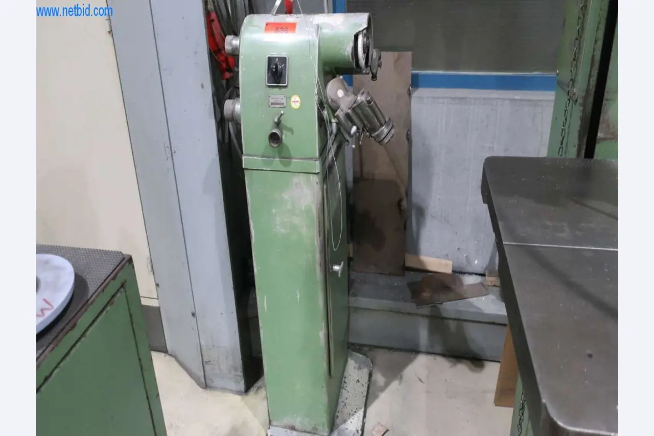 Sistemas de fundição injectada (alumínio) 1.100 - 1.350 t,
Processamento mecânico, fabrico de ferramentas
-1