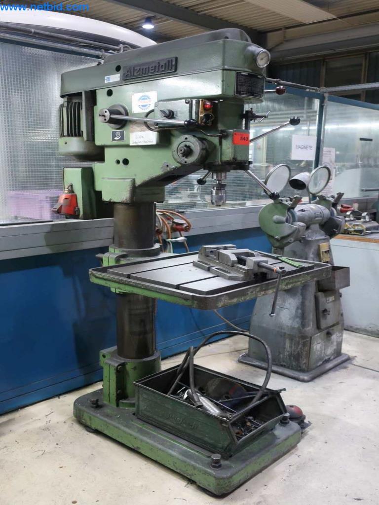 Systémy tlakového lití (hliník) 1 100 - 1 350 t,
Mechanické zpracování, výroba nástrojů
-2