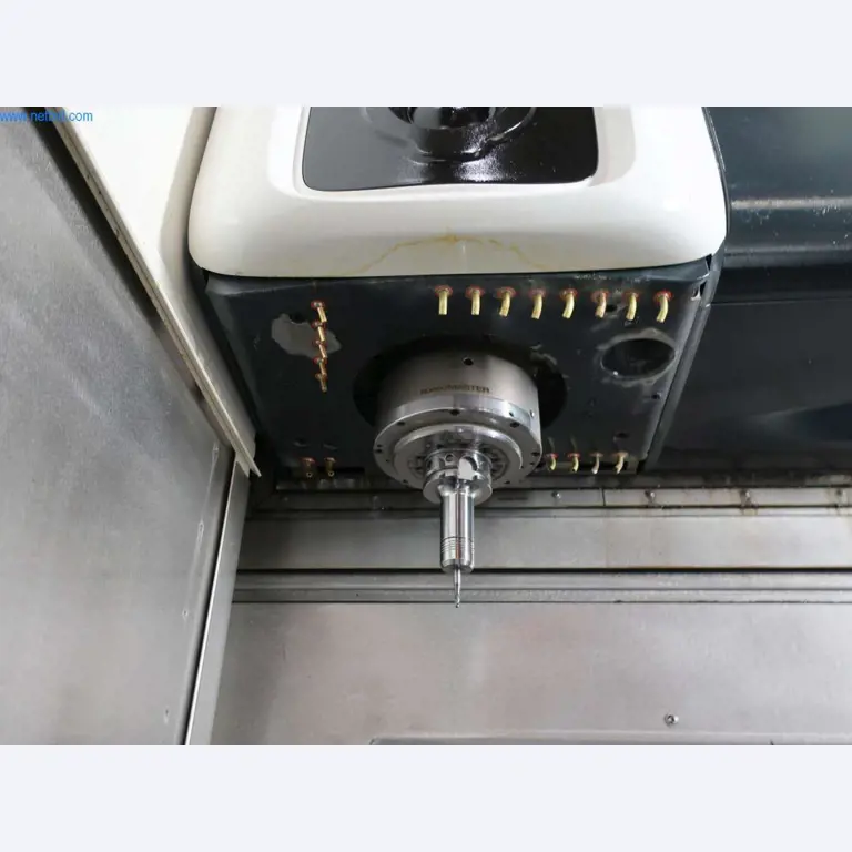Sistemas de fundição injectada (alumínio) 1.100 - 1.350 t,
Processamento mecânico, fabrico de ferramentas
-19